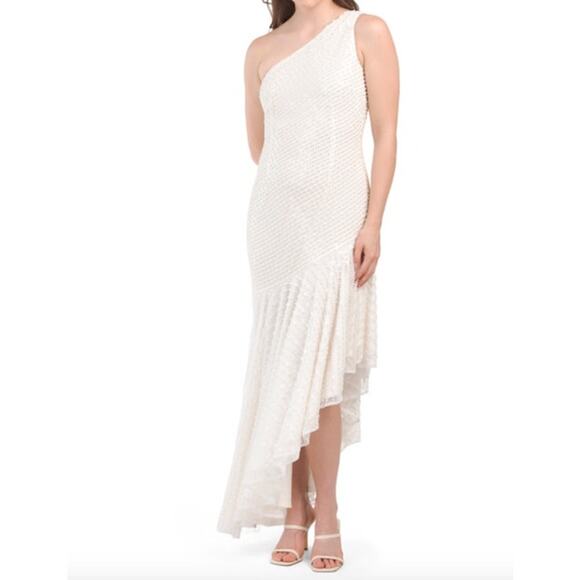 MAC DUGGAL Dress Size 6 Evening Gown Sequin Beaded Creamy White One Shoulder - Picture 1 of 7